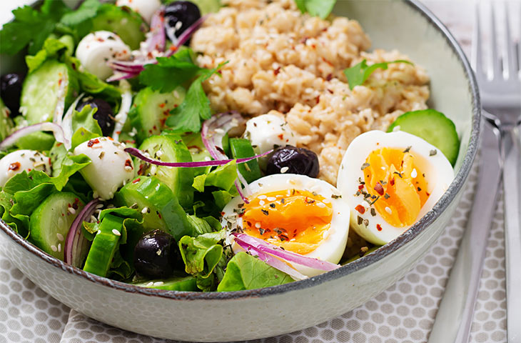 Assiette pour aliments, fruits, salade, assiette divisée à trois